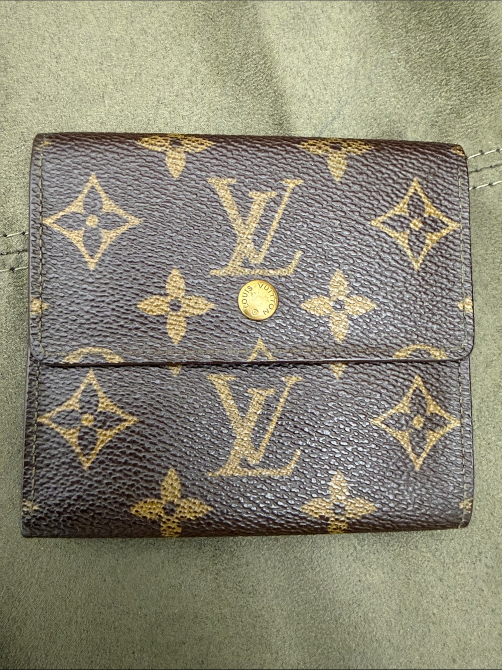 Louis Vuitton Monogram Elise Trifold Wallet